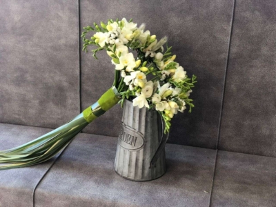 دسته گل عروس